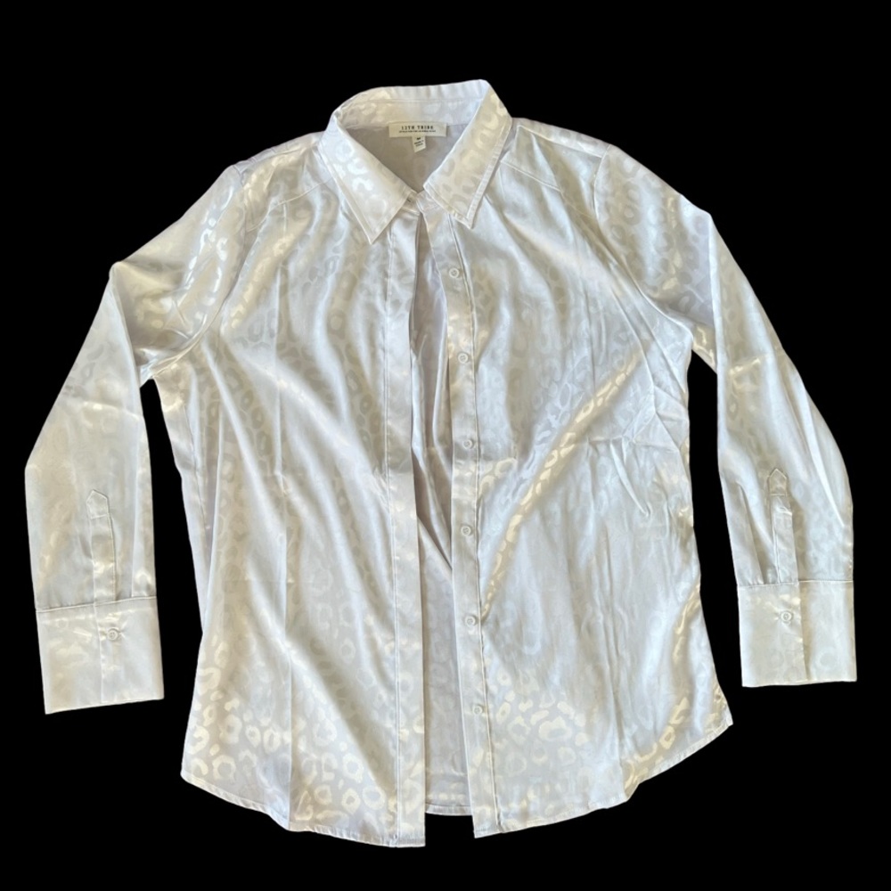 12th Tribe women’s button-down blouse